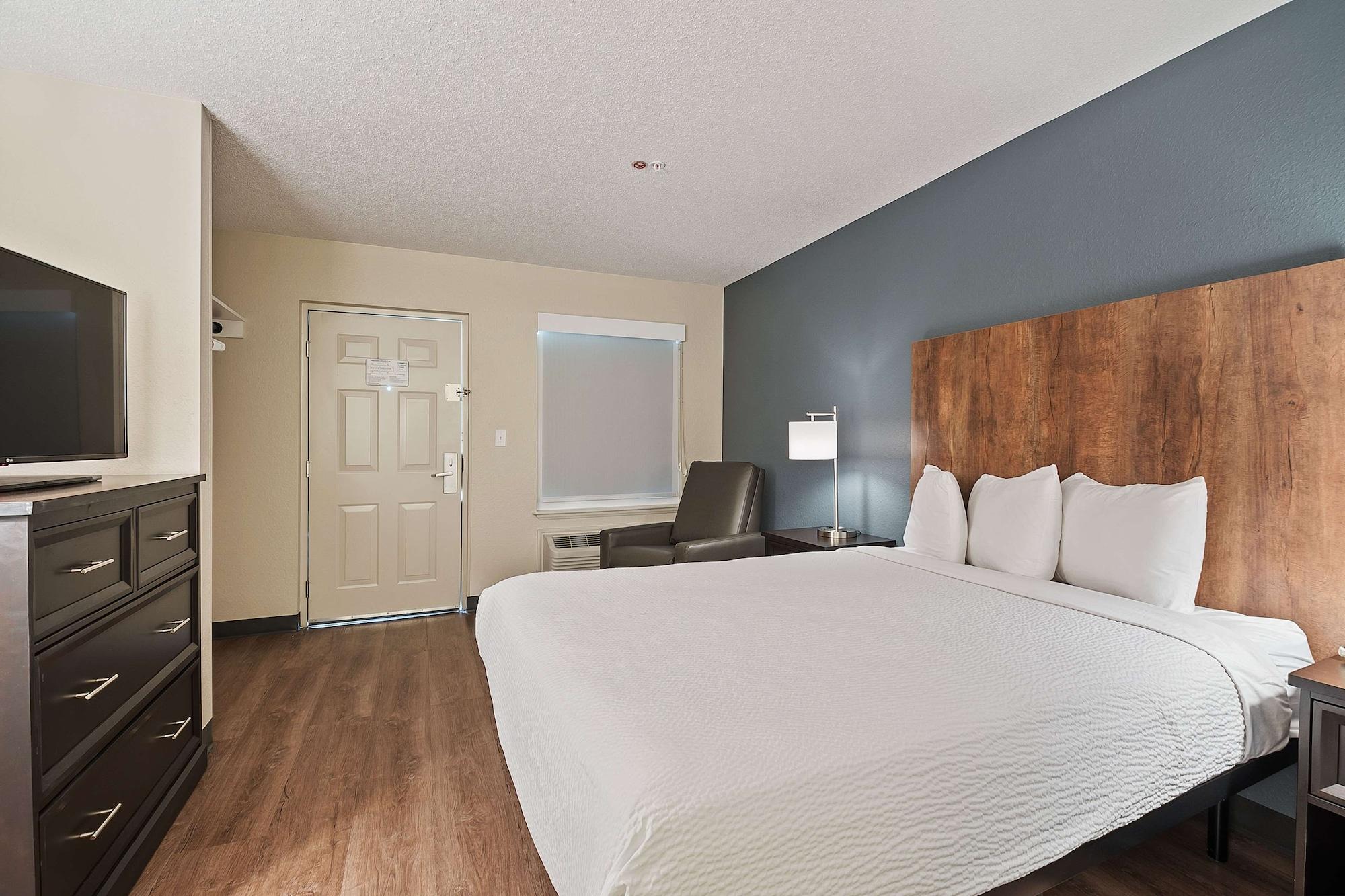 Extended Stay America Suites - Miami - Airport - Blue Lagoon Miami Springs Dış mekan fotoğraf