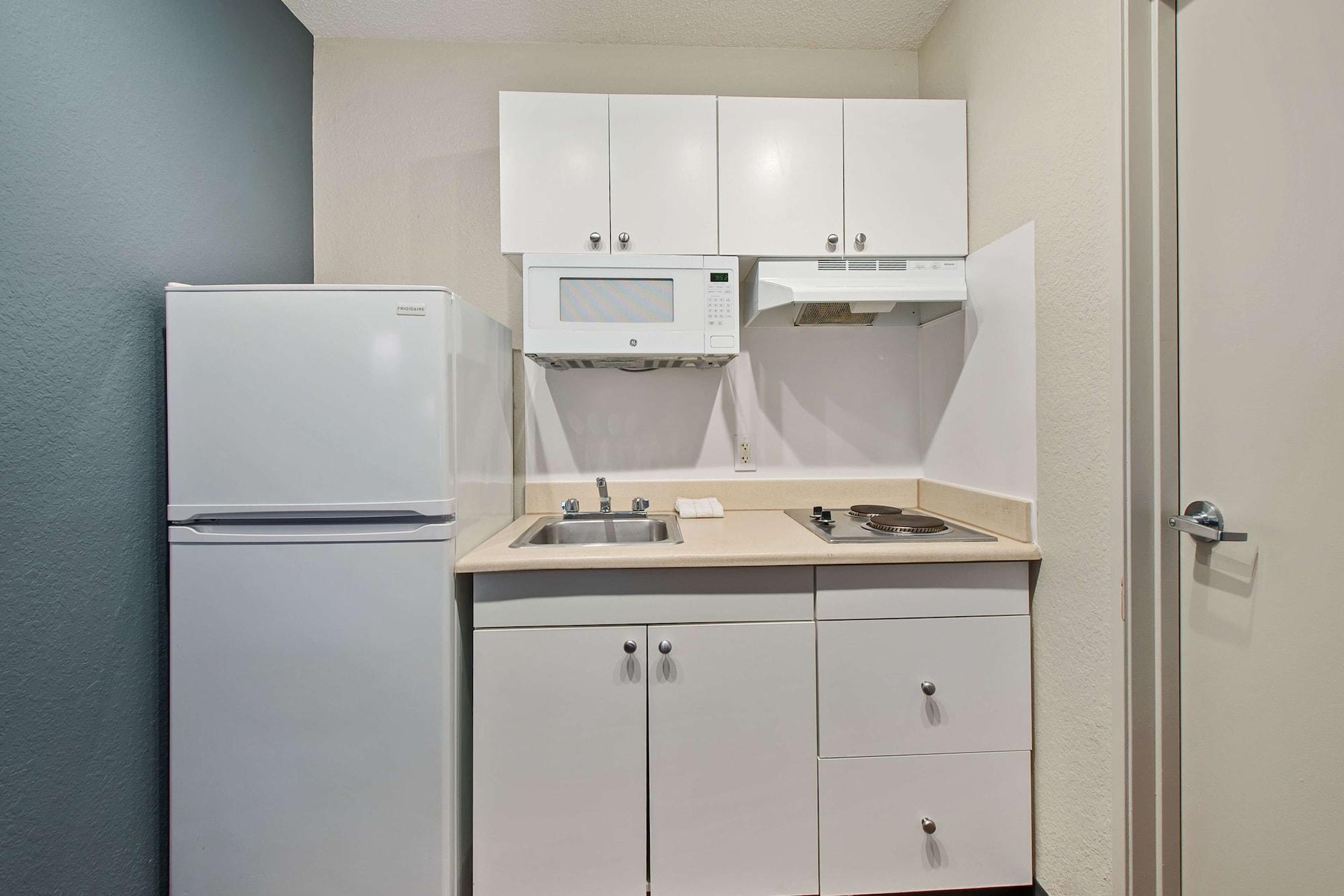 Extended Stay America Suites - Miami - Airport - Blue Lagoon Miami Springs Dış mekan fotoğraf