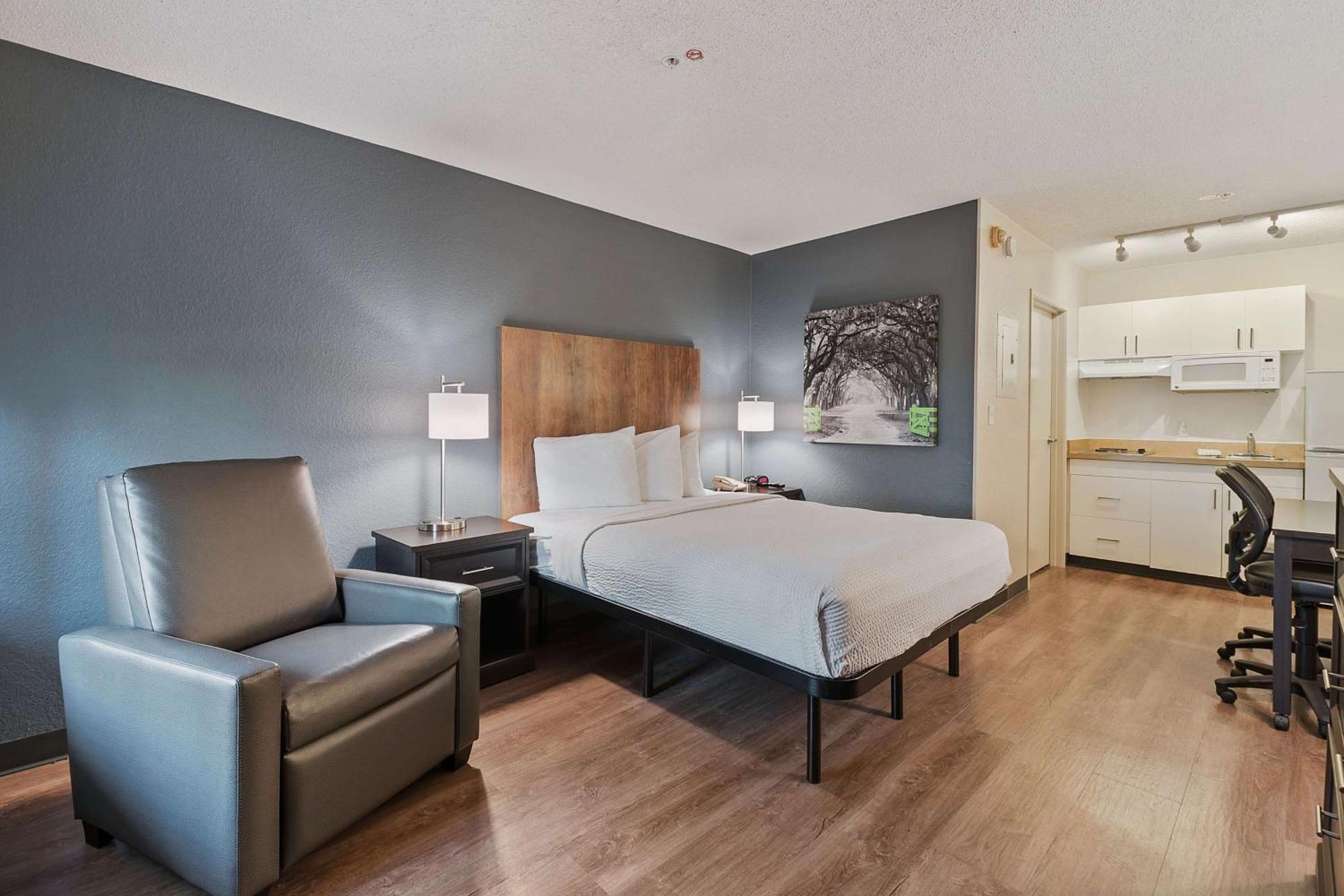Extended Stay America Suites - Miami - Airport - Blue Lagoon Miami Springs Dış mekan fotoğraf