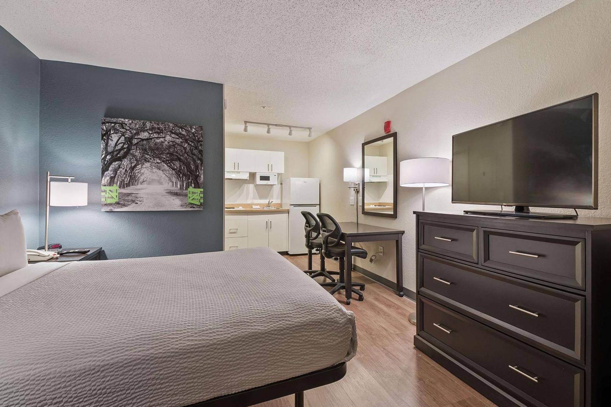 Extended Stay America Suites - Miami - Airport - Blue Lagoon Miami Springs Dış mekan fotoğraf